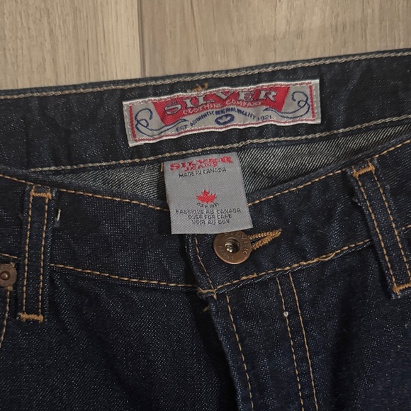 Silver Jeans Women’s Dark Blue Relaxed Fit Jeans Crop Vintage Y2K - Picture 2 of 4